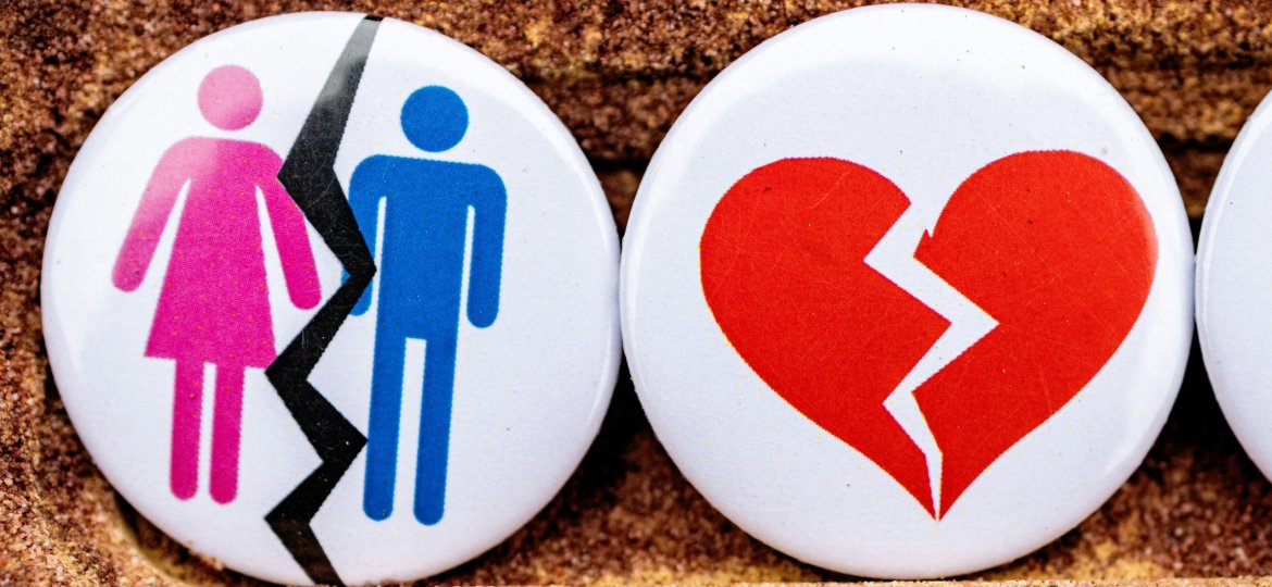 Illustration of a man and woman splitting up depicting divorce